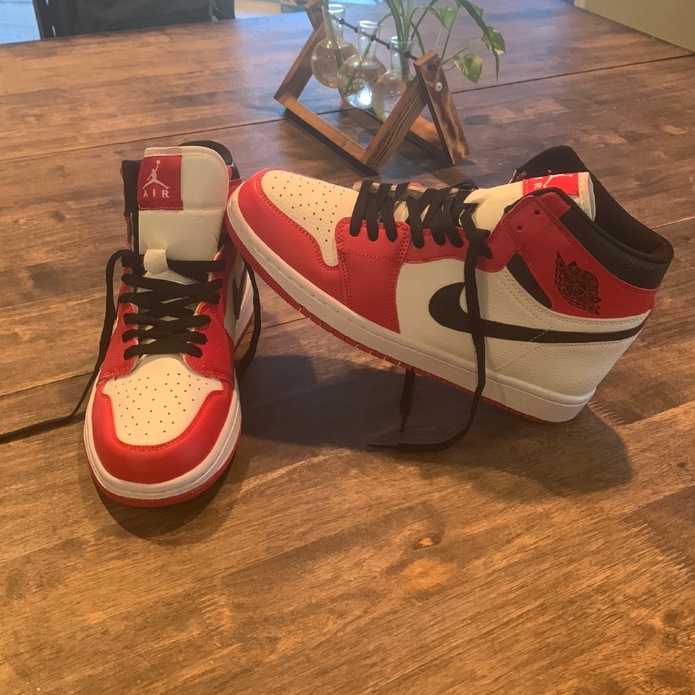 Nike High Air Jordan NEW